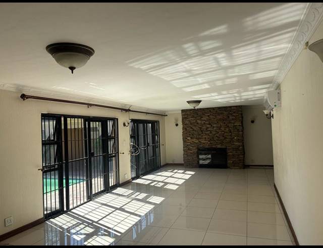 4 BEDROOM PROPERTY TO RENT IN WATERKLOOF